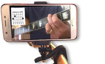 smartphone guitar capo android and iphone compatible dock headstock neck clamp cell phone holder aid musicians electric